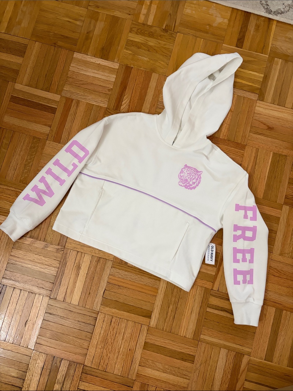 Girls Size 10-12 (Large) Cropped Hoodie Old Navy WHITE & Lavender Graphics